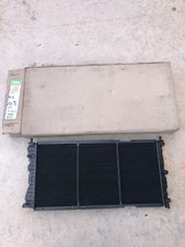 Radiatore raffr acqua motore