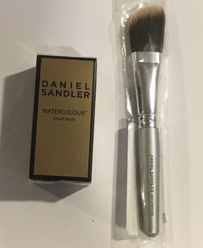 Daniel sandler fard liquido - fard,