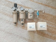 Filtro aria tre stadi Anest Iwata usato poco compreso di filtri di ricambio