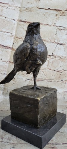 Scultura bronzo fatta a - in,