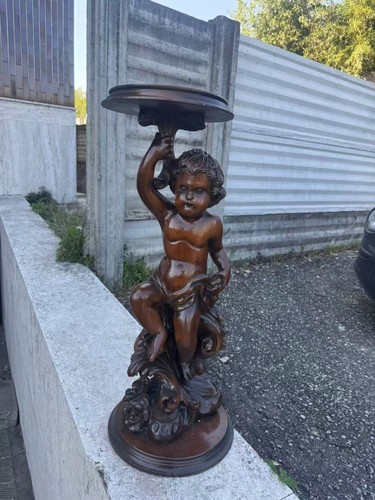 Gueridon scultorea noce - in,