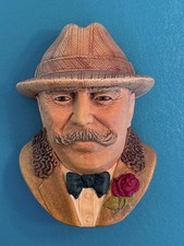 BOSSONS SQUIRE IN EXCELLENT