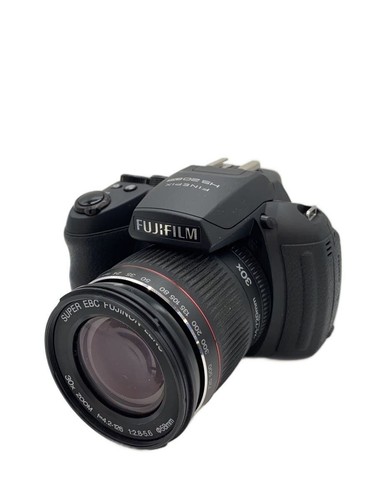 Fotocamera digitale compatta