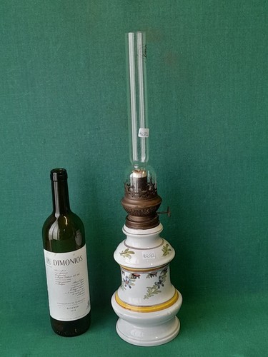 Antica lampada olio in - antica,