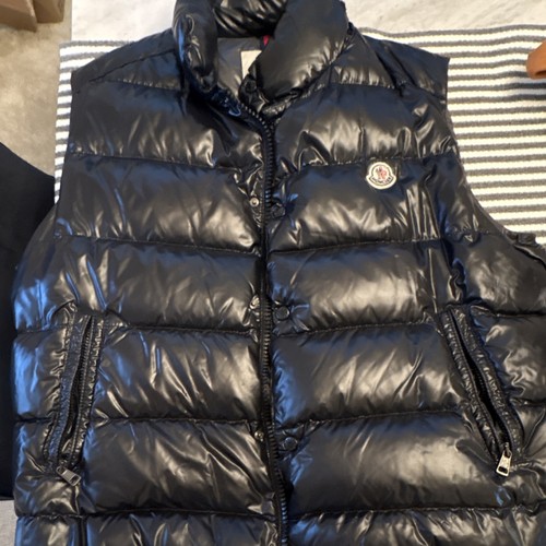 Moncler giubbotto piumino nero