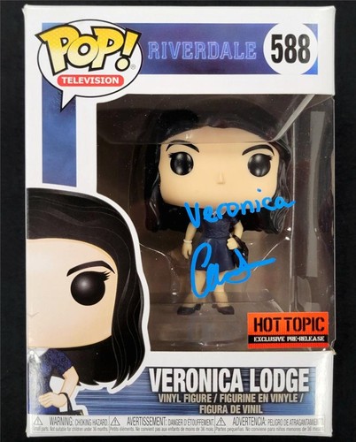 Camila mendes firmata veronica - camila,