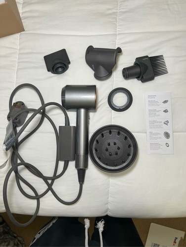 Dyson supersonic hair dryer