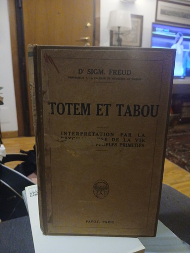 Totem tabou sigm freud - totem, di