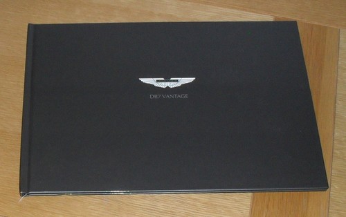 Aston martin db7 vantage - martin,