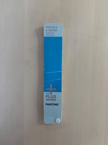 Pantone rivestito pastelli - rivestito, e