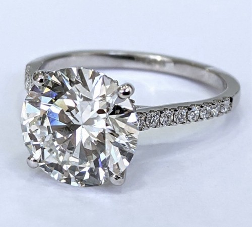 Anello solitario oro 18kt - 18kt, con