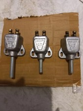 Reverse light switch