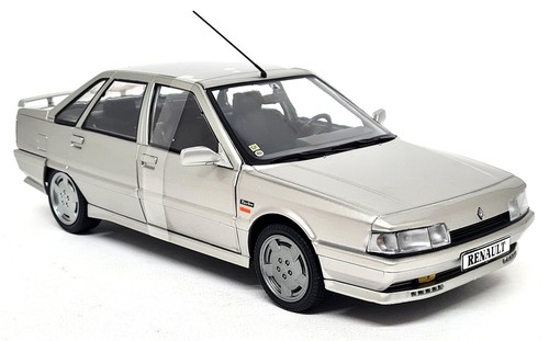 Solido modellino auto - 1/18,
