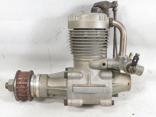 Motore quattro tempi - quattro,