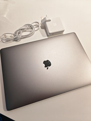 Apple macbook pro pollici - apple,