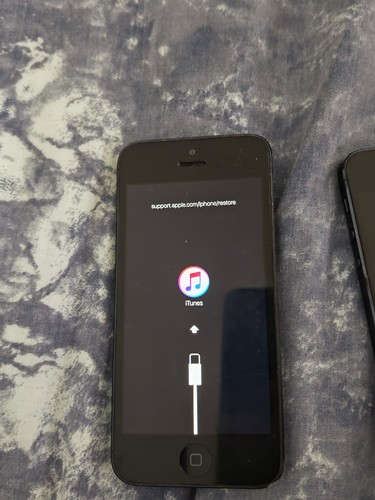 Apple iphone 16gb - iphone,