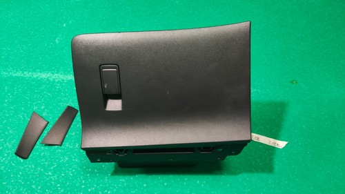 Cassetto vano portaoggetti