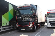 Truck photo Mercedes-Benz
