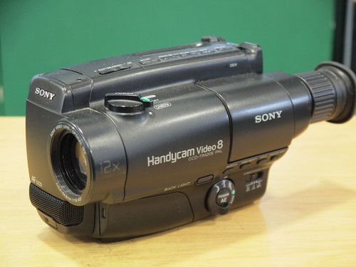 Videocamera sony ccd tr420e 8 - videocamera,