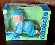 Cicciobello bebè va a gattoni