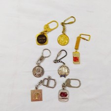 Lotto di 7 portachiavi vari
