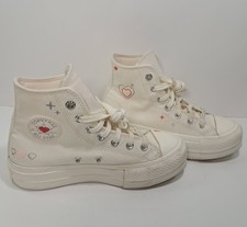 Size 5.5 - Converse Chuck