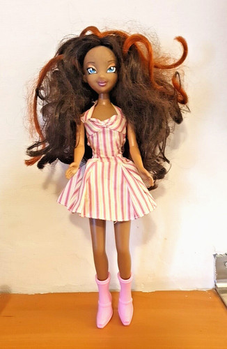 Winx doll aisha 2003 - aisha, 2003-2006