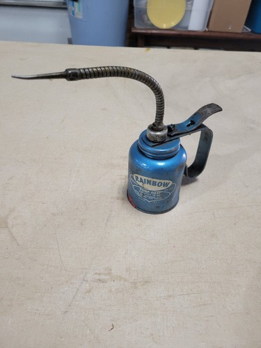 Bidone oliatore pompa - , a