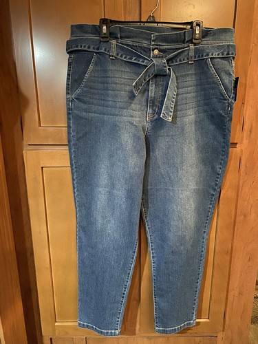 Jeans dritti nuovi mai - dritti, nuovi!