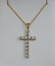 GA CIONDOLO CROCE DIAMANTE TONDO ORO GIALLO 9 CT 0,12 ct su catena cordolo 20" - 2,8 g