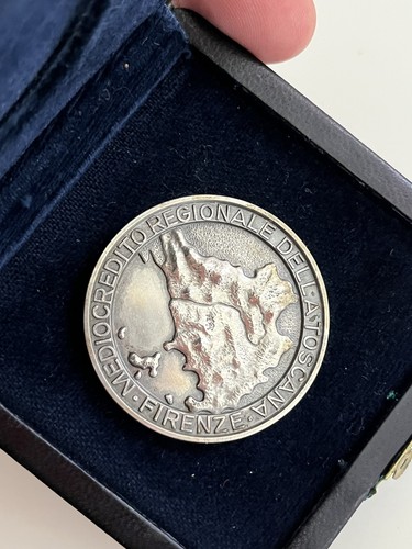Rara medaglia argento medio - in,