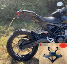 Honda CB125R Coda Ordine Plug