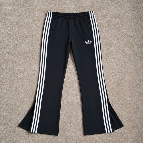 Pantaloni pista svasati - da,
