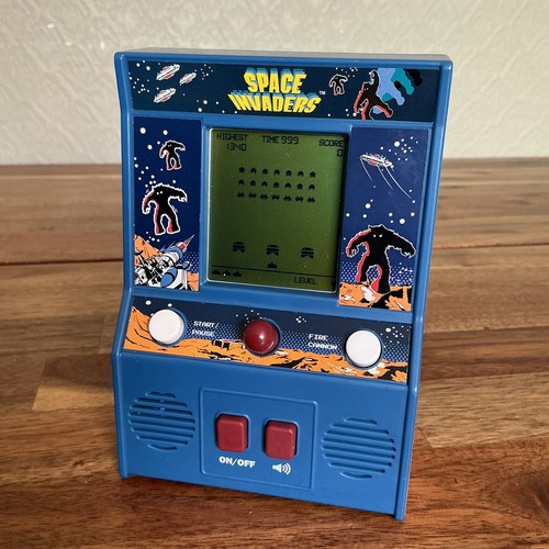 Space invaders mini arcade - space,