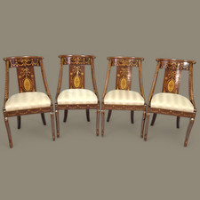 LOTTO DI QUATTRO SEDIE FALDINE