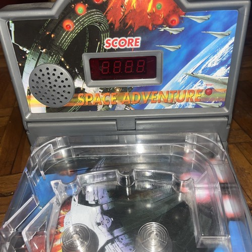 Gioco flipper digitale - , da
