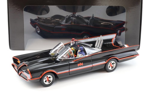 Batmobile hot wheels - 1:18,