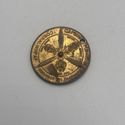 Skelly captain midnight - skelly, gold