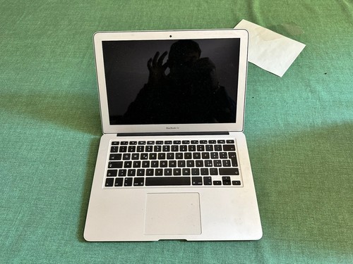 Apple macbook air - air, 2017