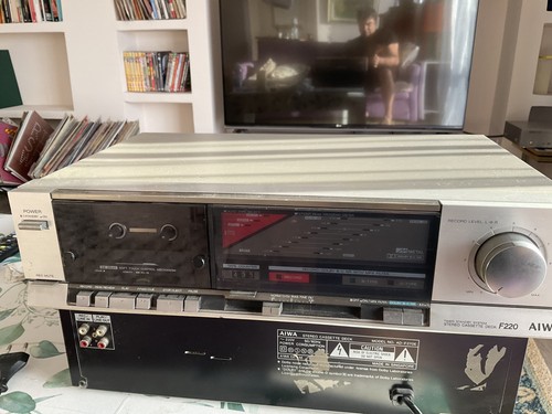 Aiwa f220e stereo cassette - aiwa,