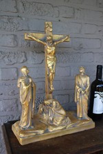 Antica statua religiosa gruppo