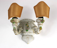 Applique Capodimonte Vintage in Porcellana a Due Luci Fiori Colorati Oro Lumiere