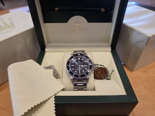 Rolex submariner ref 16610 - rolex,