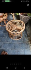 Sgabello vintage In Rattan curvo. 
