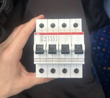 interruttore magnetotermico ABB