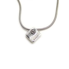 Collana con ciondolo camelia CHANEL argento 925