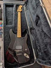 Fender Stratocaster 1992 made in Korea.  Aggiornamento Emg. Con Floyd e custodia