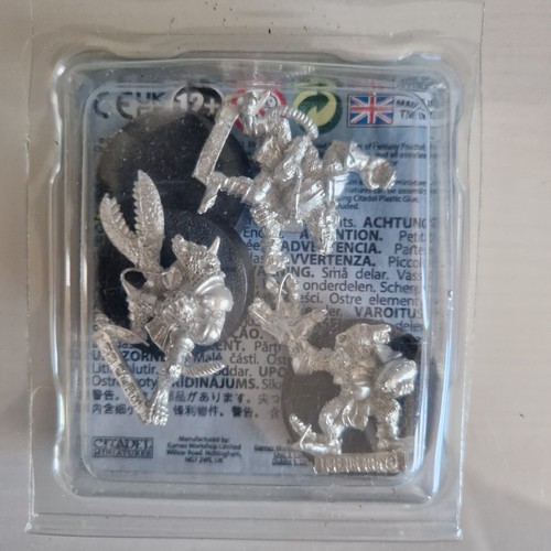 Blood bowl skaven - -,