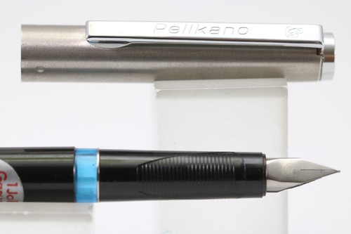 Vintage pelikan - (c1979-83),