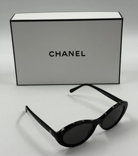 NEW CHANEL 5416 Oval Black